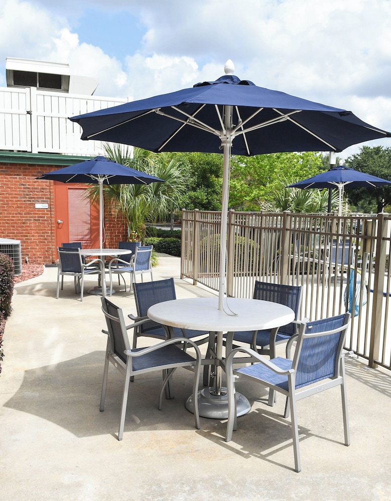 Holiday Inn Express & Suites Valdosta West - Mall Area By Ihg — foto 3